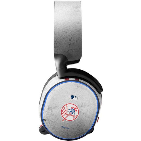 MLB New York Yankees Game Ball SteelSeries Arctis 3 Skin